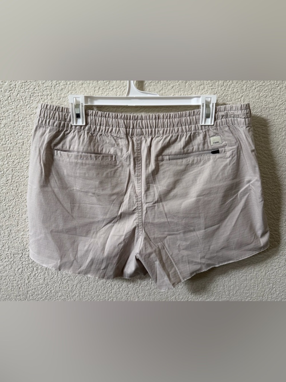 VUORI Women's sixe XL Vintage Ripstop Organic Cotton Short -Suede - Picture 12 of 12
